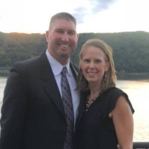 Meet your Posher, Amber - Picture 1 of 1